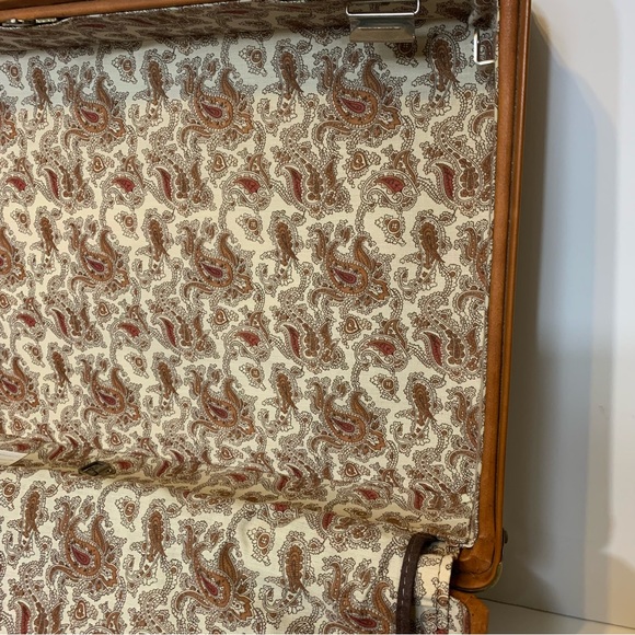 Vintage Mid Century Hartmann Pullman Luggage with Belting and Key - Picture 14 of 16